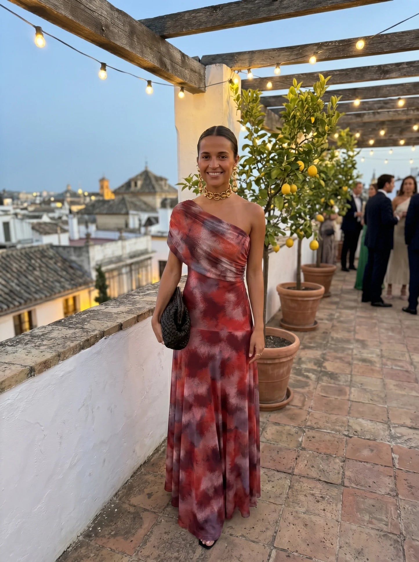 RUBINA | Vestido Maxi de Un Hombro con Estampado Acuarela