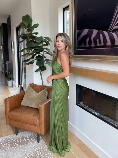 SCARLETT | Vestido Maxi un Hombro Plisado